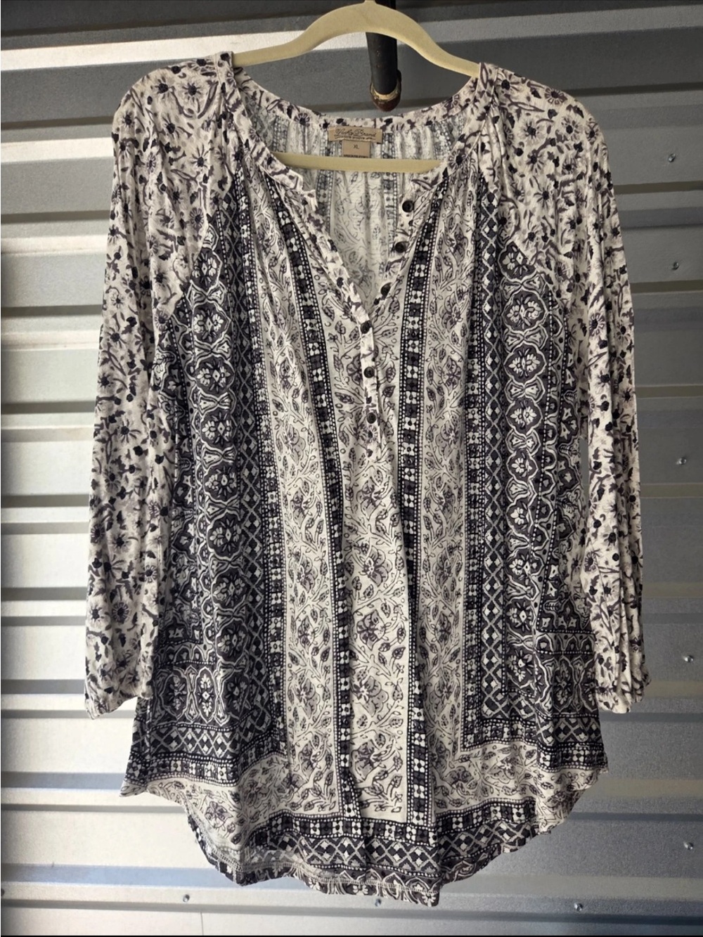 Lucky Brand Black & White cream Boho Button-Front Henley Tunic top